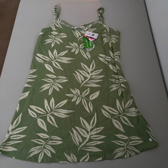Roxy Dresses & Skirts - Roxy‎ Dress Green White Leaf Print Spaghetti Strap Midi ALine Casual Womens M